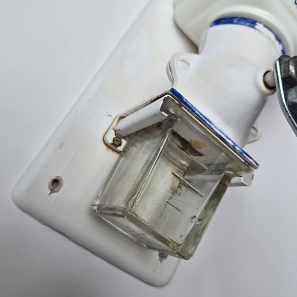 Vintage De Ve HOLLAND Wall Mount Coffee Grinder Blue Delft Windmill | Dutch - Picture 10 of 17